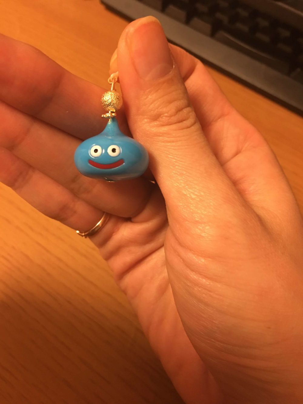 スライムピアス