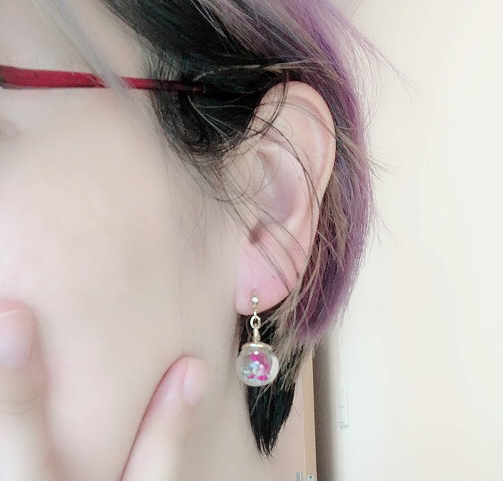 ガラスドームピアス
