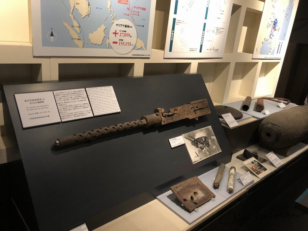 機関銃のレプリカ