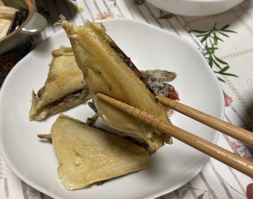 高野豆腐のゴボウサラダホットサンド