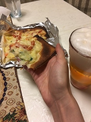 アンチョビ(?)とポテトのパリパリピザ