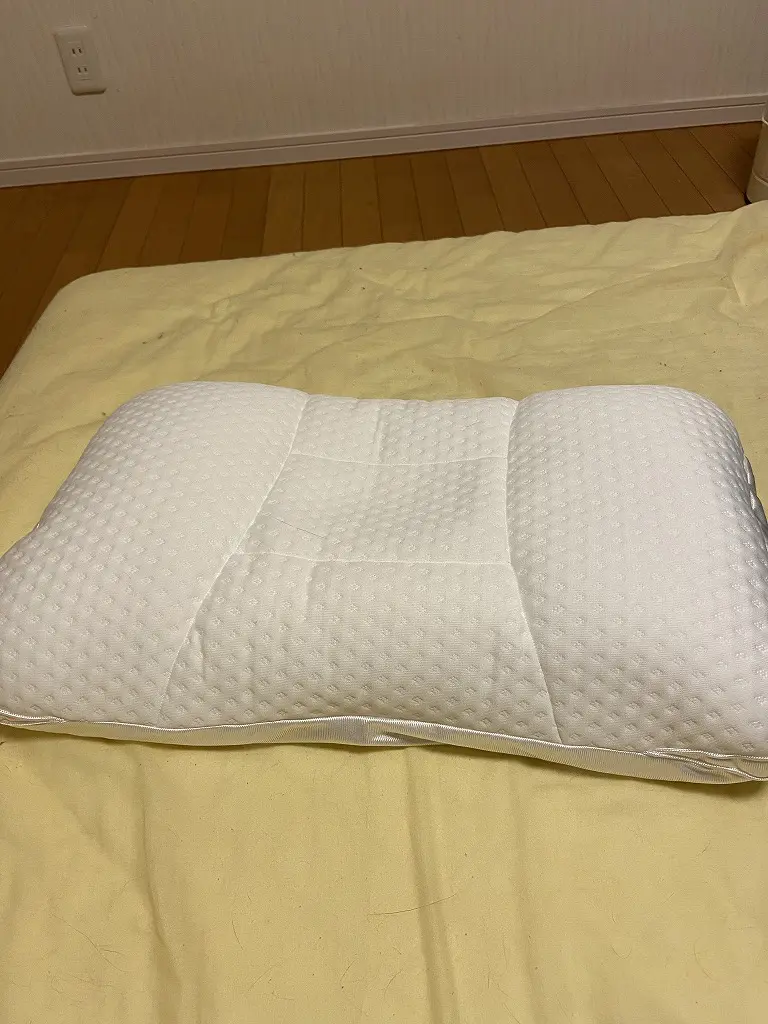 高さ10ヵ所調整できる枕